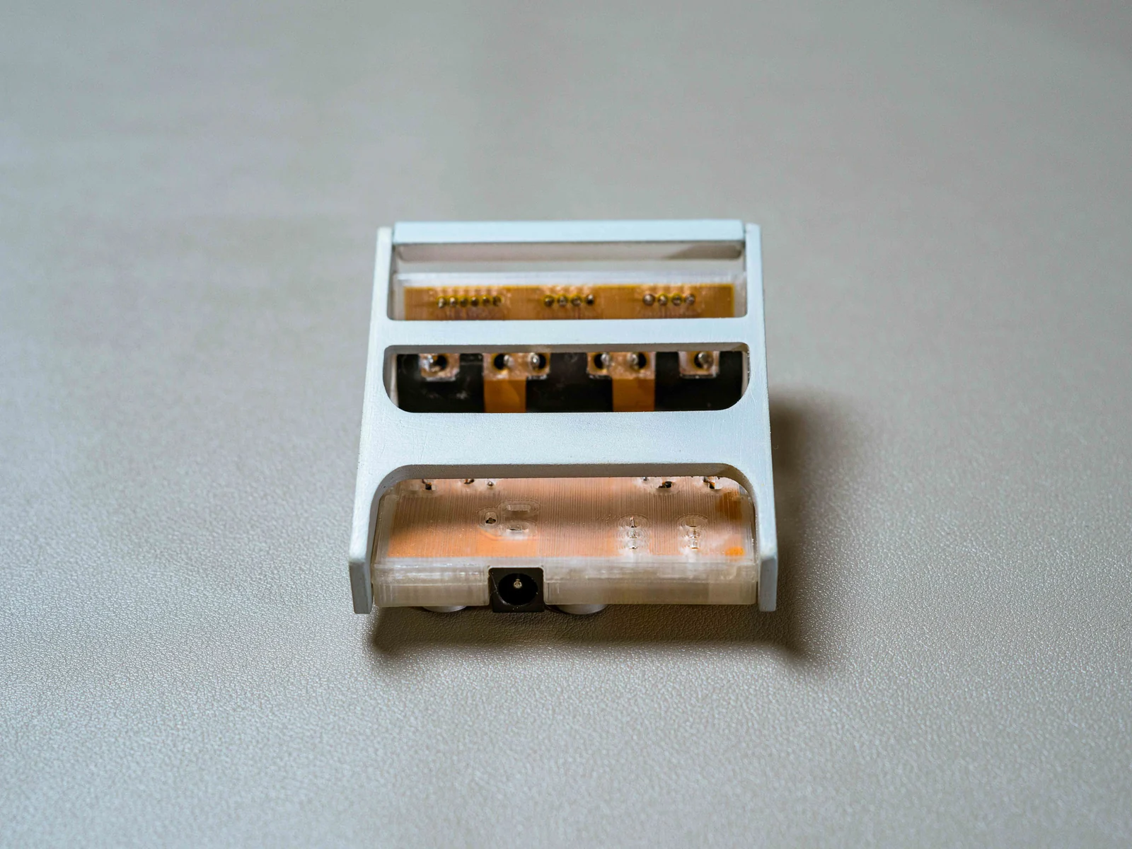 flexFX — Underside view, another angle
