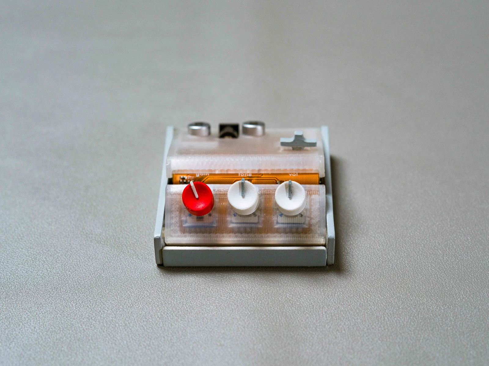 flexFX — Front view, another angle