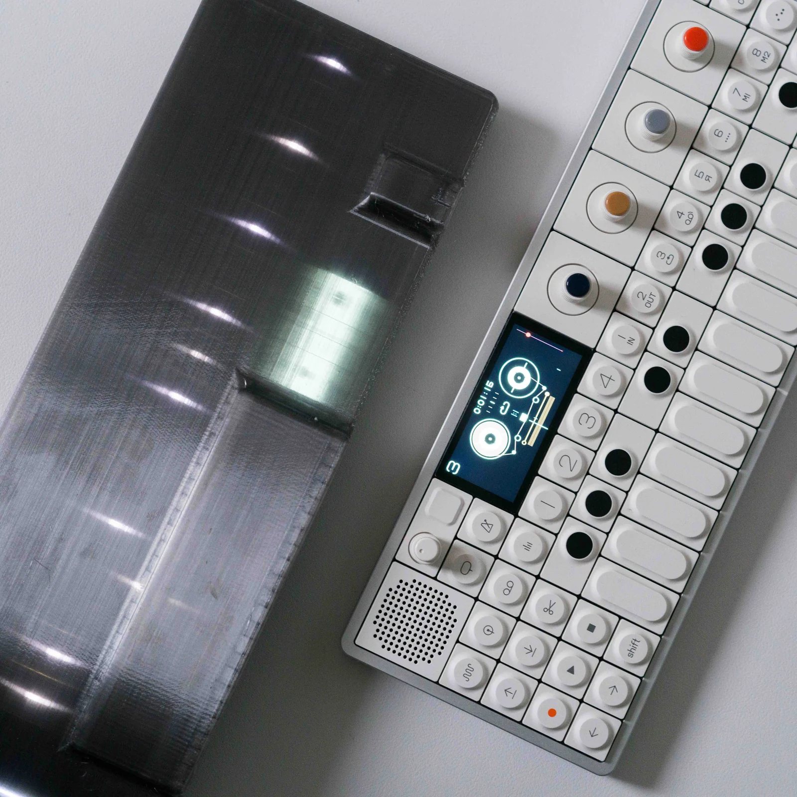 Decksaver for OP-1f and OP-XY, view 3
